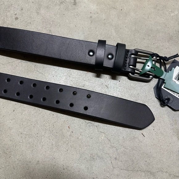NWT Filson Double Prong Belt Black Bridle Leather Made in USA Mens - Picture 2 of 6